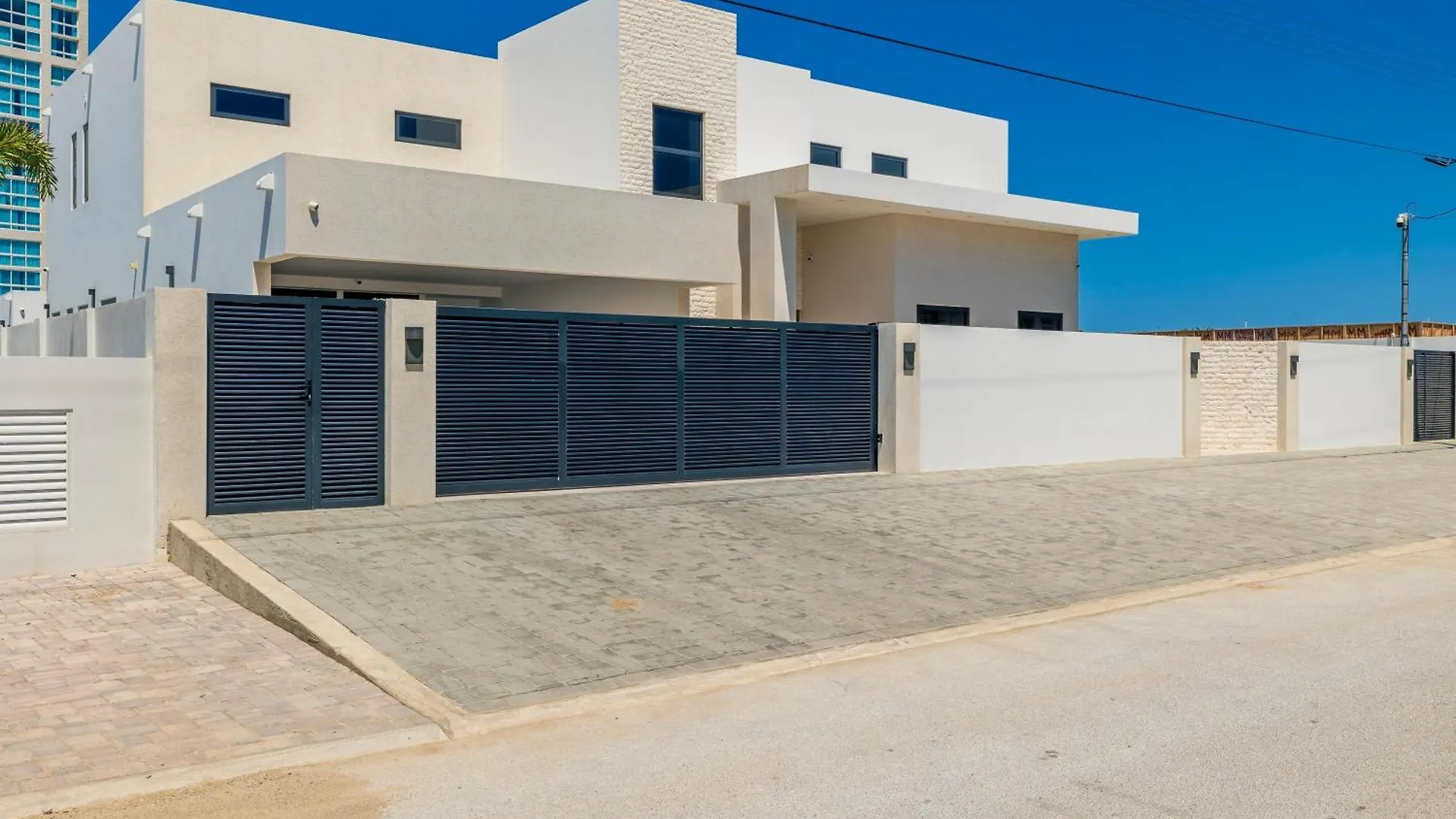 Apartment 5 Minutes Walk To Beach Palmbeach 623 By Bocobay Palm Beach Aruba